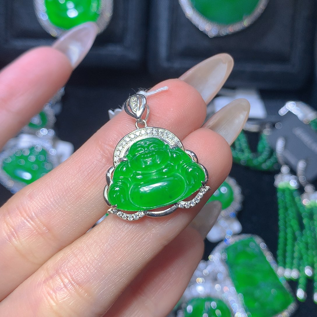 翡翠吊坠(不含链)银S925镶嵌翡翠