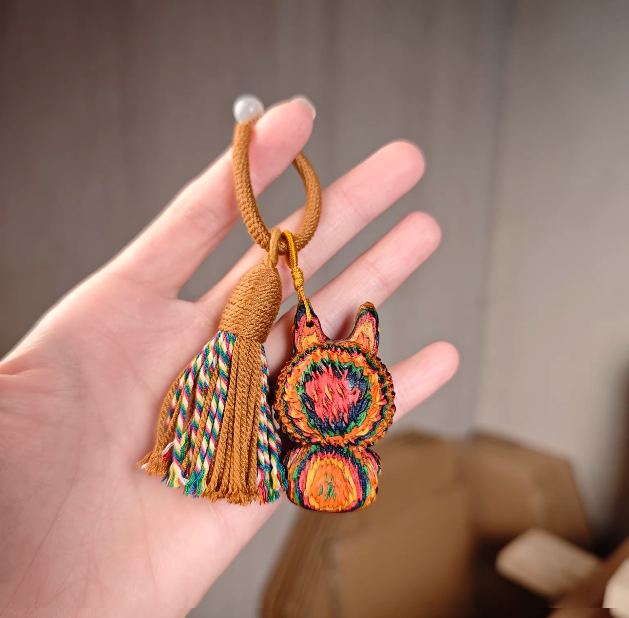 彩虹木抱爱心 | 钥匙扣挂件 （流苏颜色随机！介意勿拍！