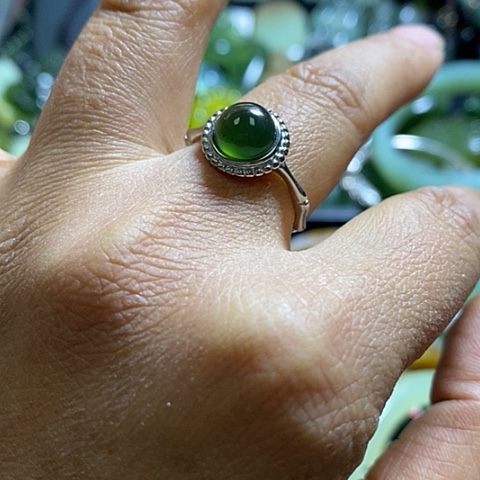 岫玉戒指未镶嵌一个