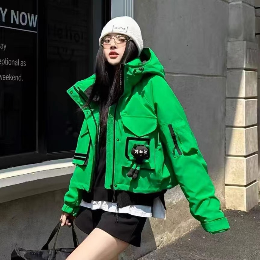 一衣三穿可拆卸内胆冬季新款90羽绒服女装短款连帽保暖白鸭绒外套