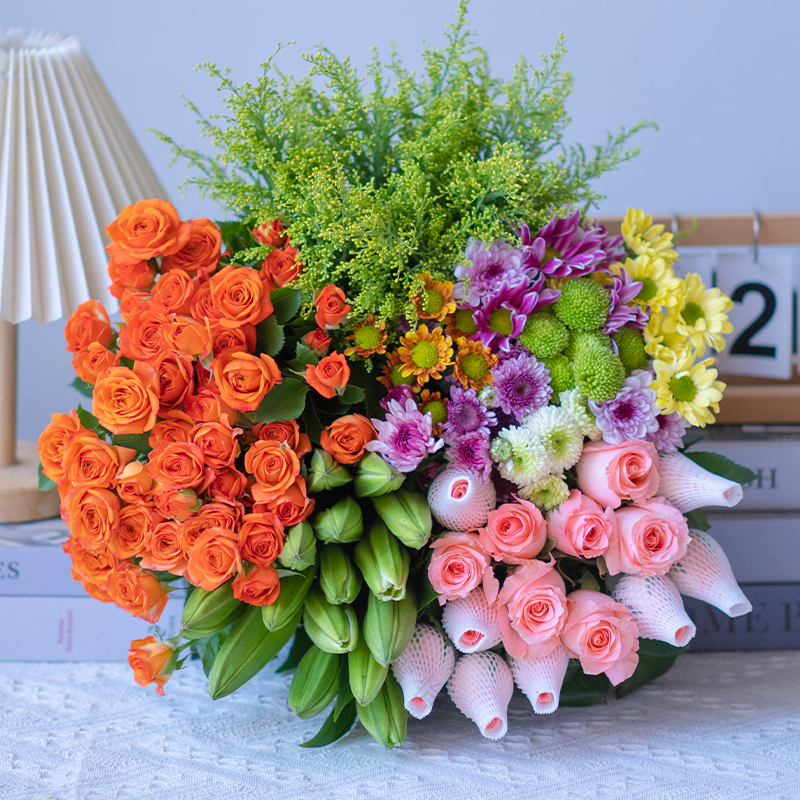 【基地鲜花】粉玫瑰10枝+香水百合10朵+多头玫瑰3枝+小雏菊5枝+配草