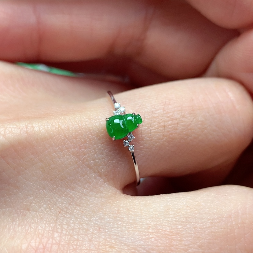 【闪购商品】翡翠戒指18K金镶嵌戒指