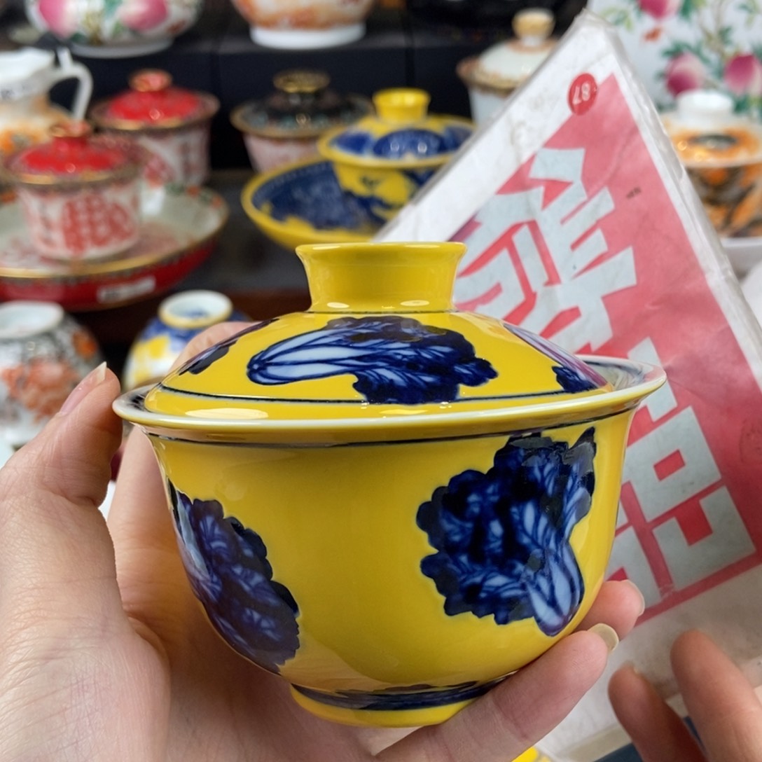 陶瓷艺术家的作品是一种