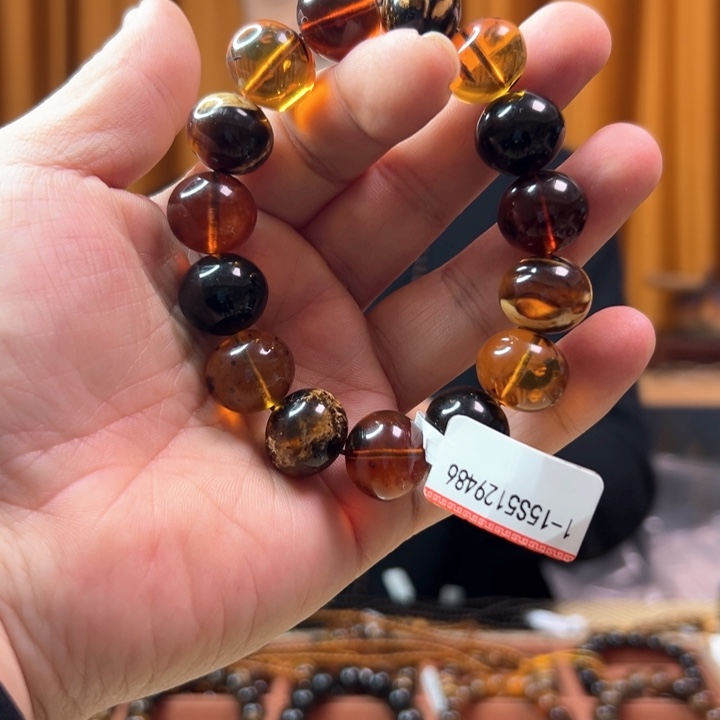 琥珀裸石未镶嵌抚顺1—0000