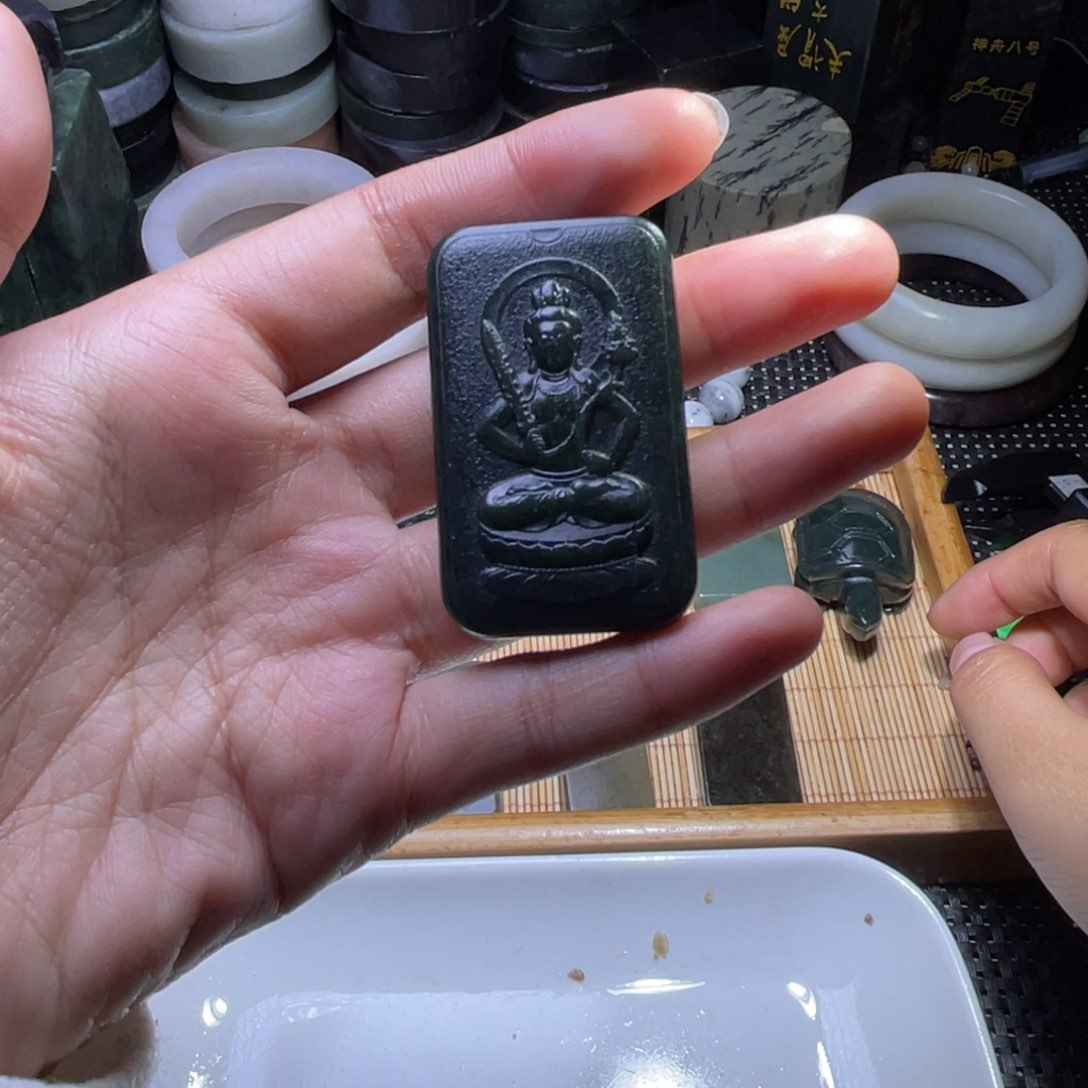 未镶嵌和田玉珠宝半成品青玉