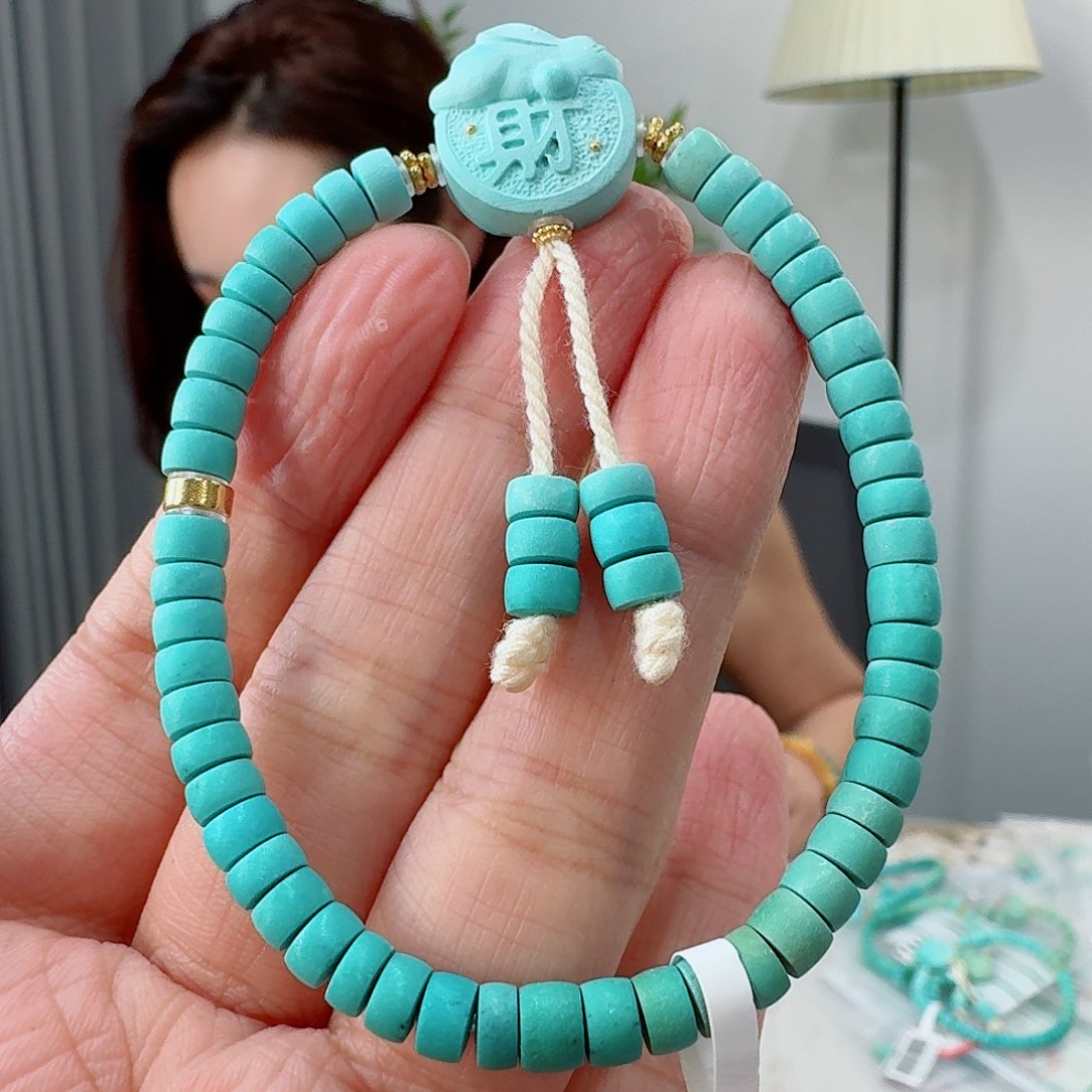 未镶嵌绿松石珠宝奇石