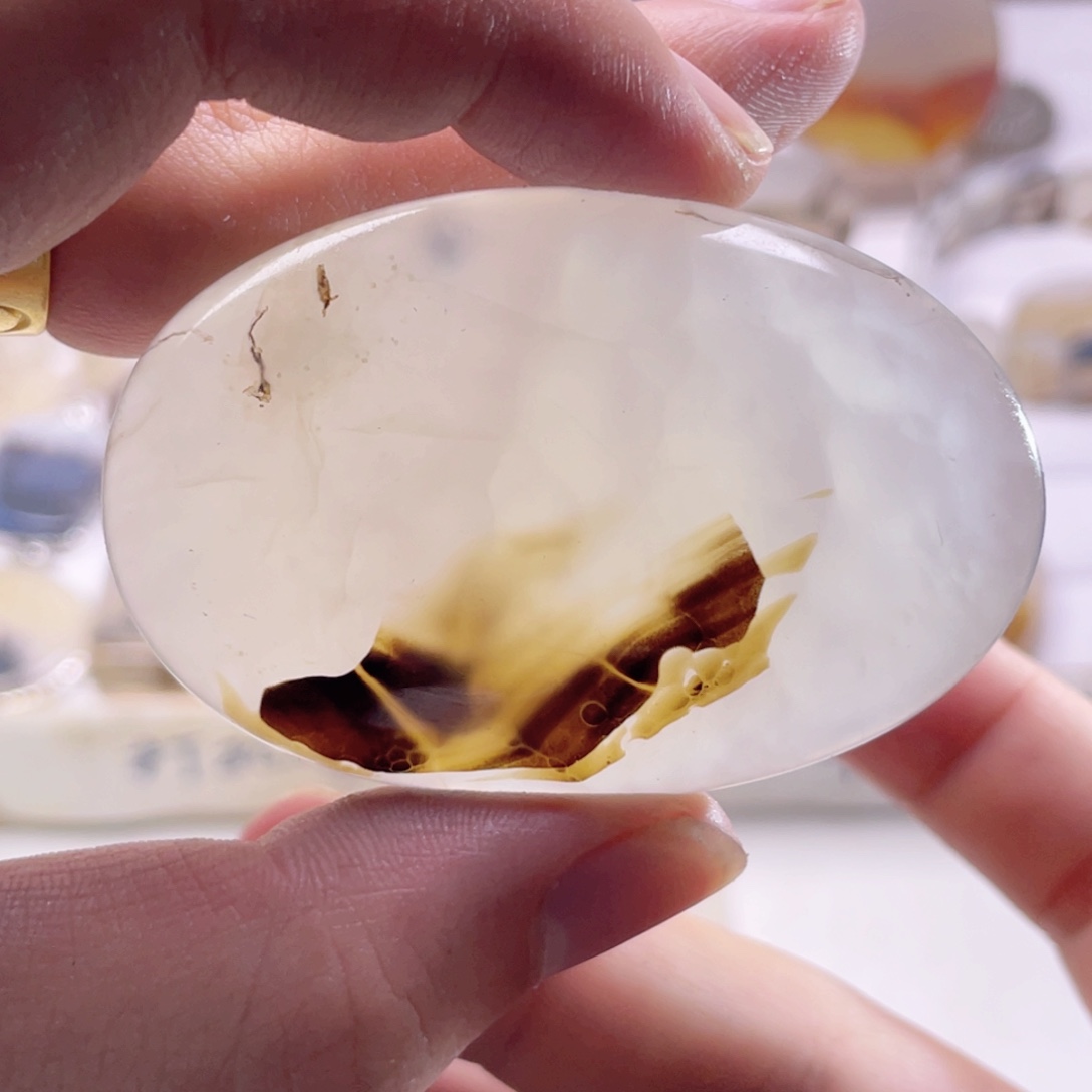 玛瑙/玉髓未镶嵌珠宝奇石