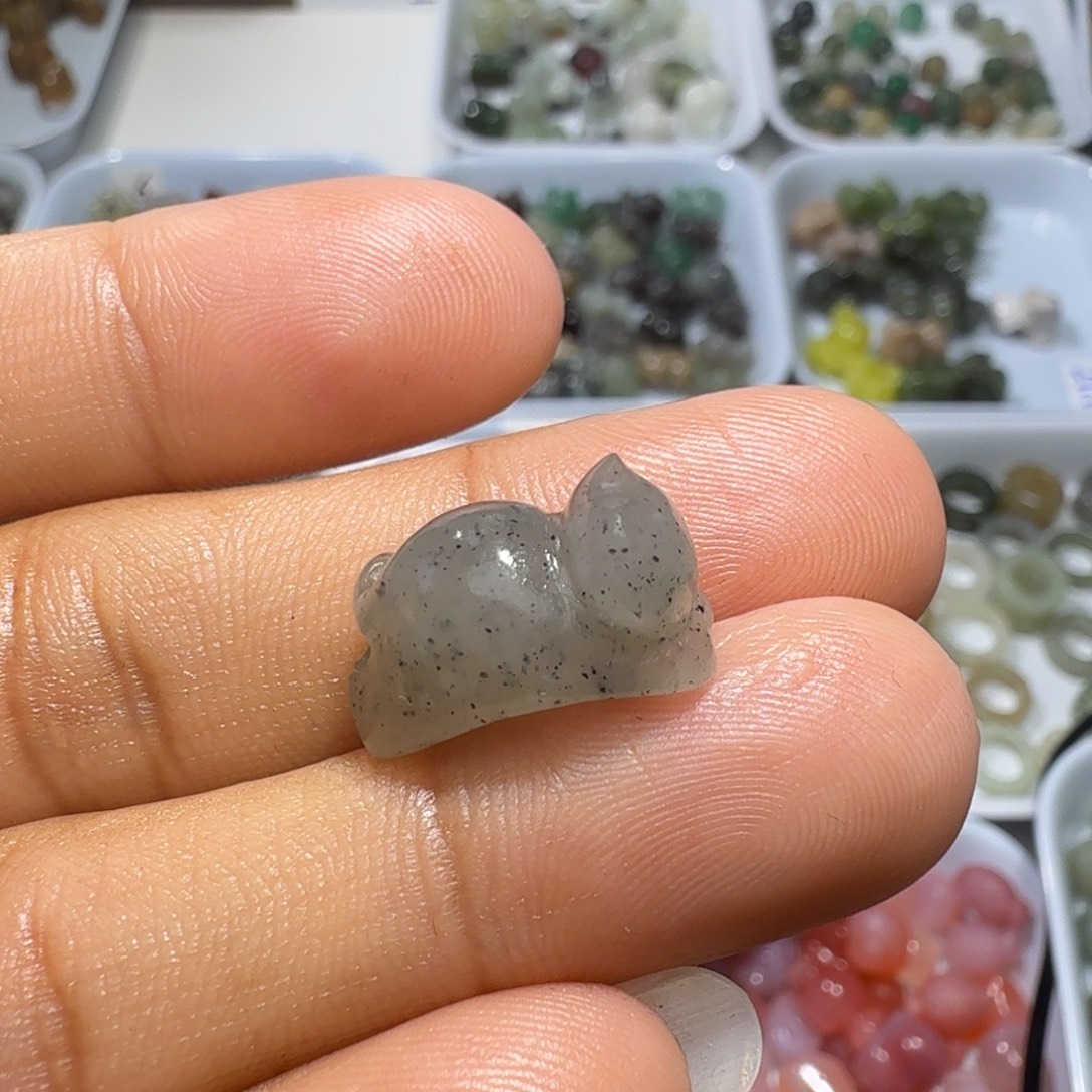 和田玉未镶嵌珠宝奇石