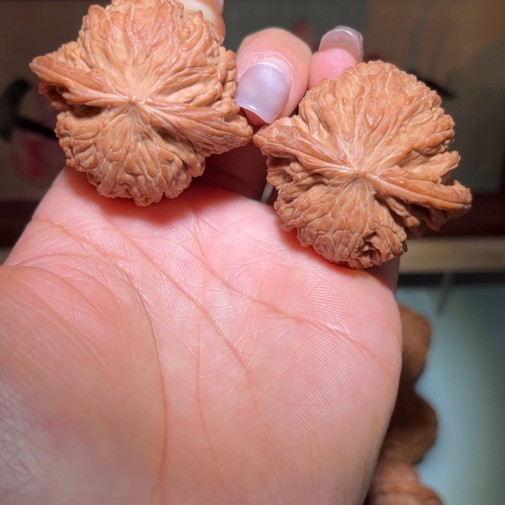 文玩核桃吊坠磨盘