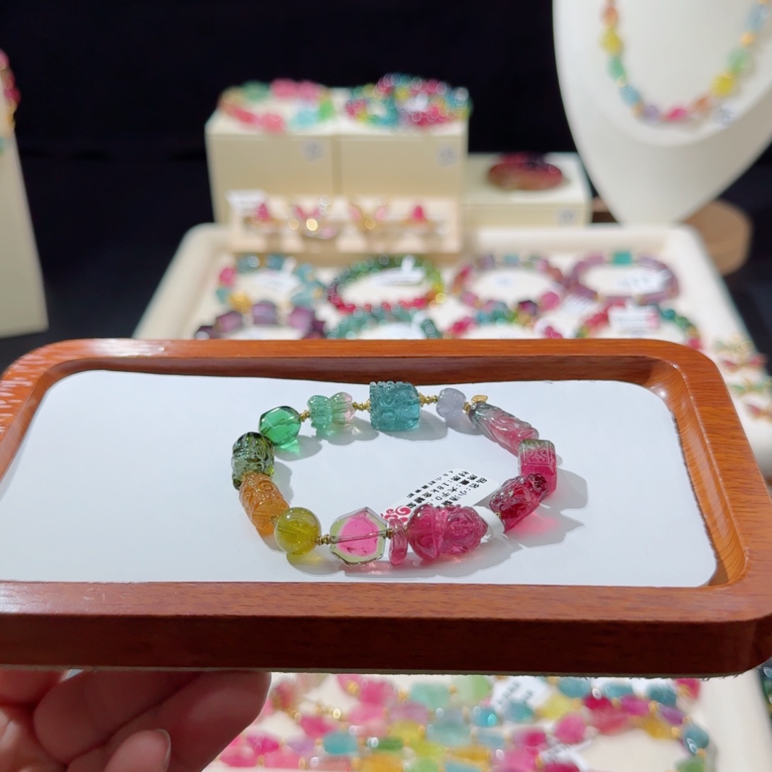 果***a18K金镶嵌手串碧玺手串