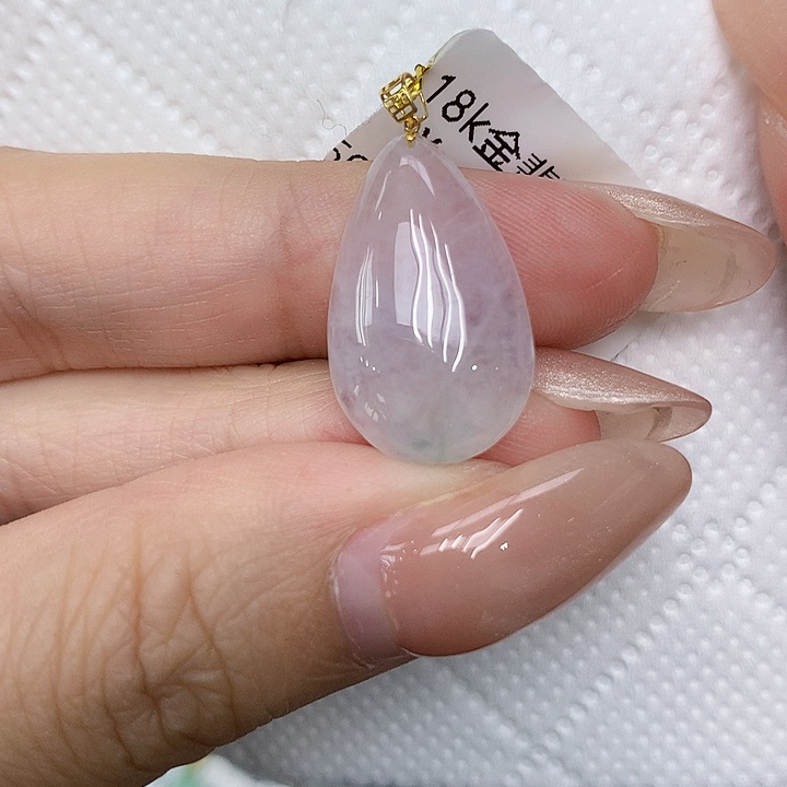 颈饰18K金镶嵌翡翠