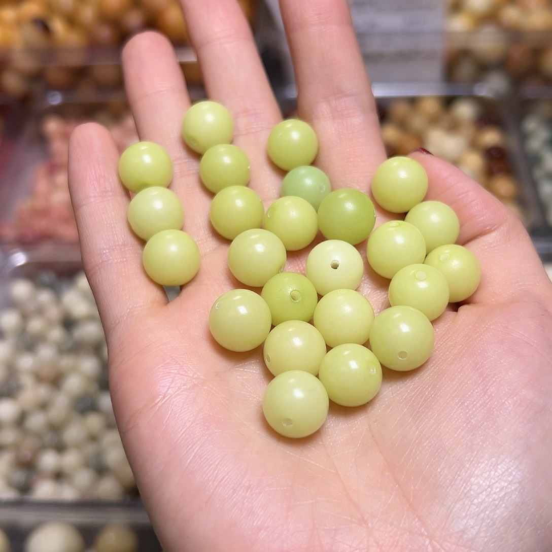 白玉菩提吊坠卡12青提圆100颗