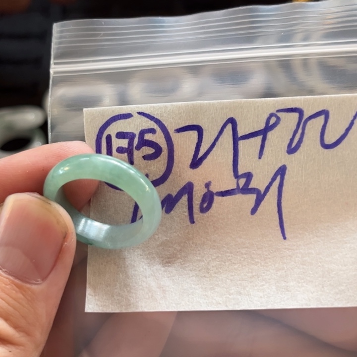 定制翡翠未镶嵌明天