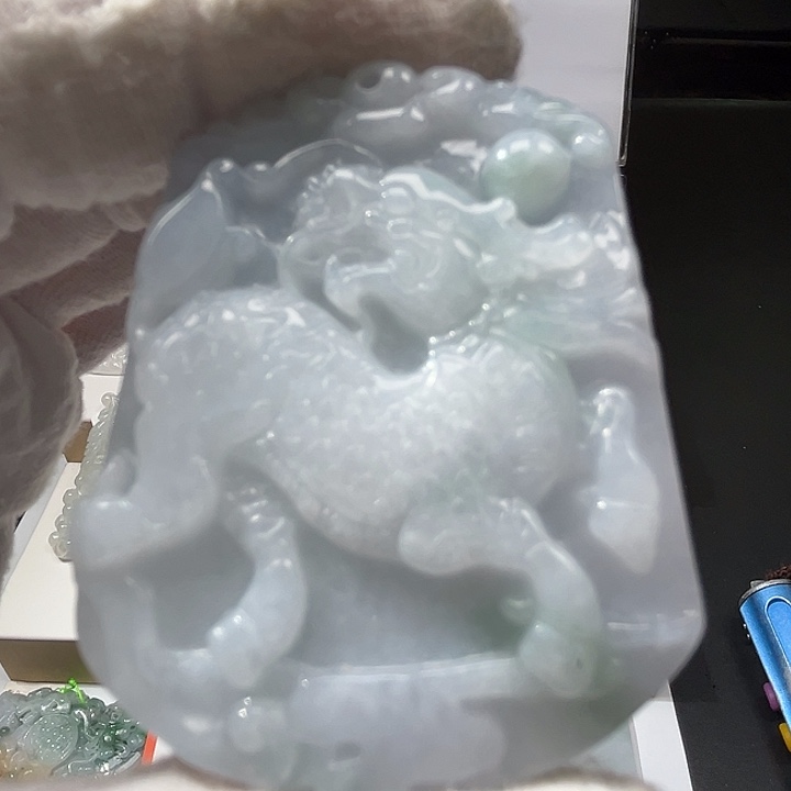 翡翠未镶嵌颈饰翡翠27