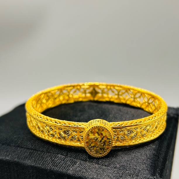 A播 19.34g 足金999 手镯d