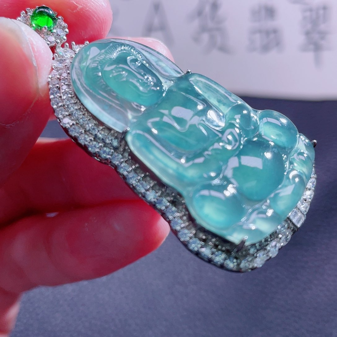 翡翠颈饰未镶嵌999999999