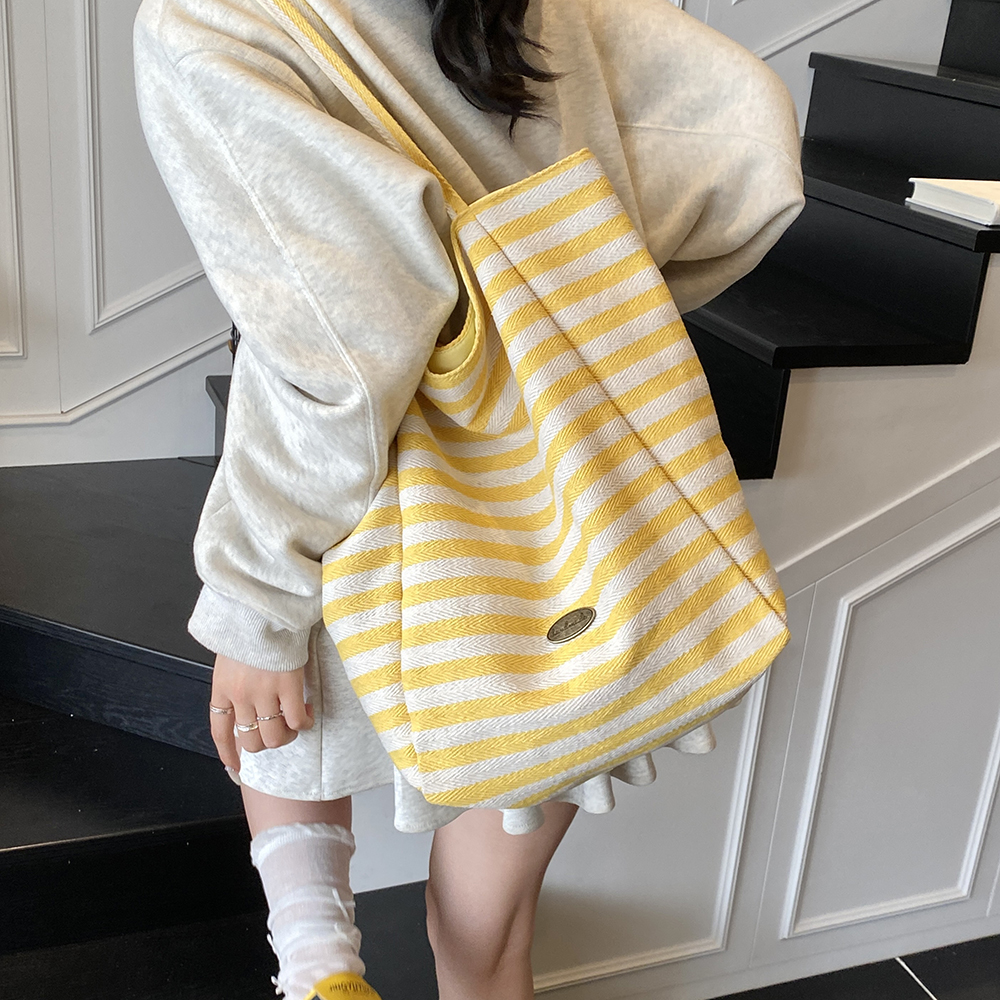 春夏百搭休闲大容量黄色条纹帆布包包通勤双面单肩托特包