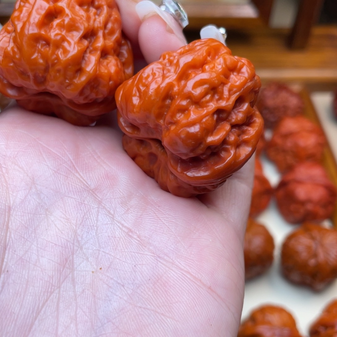 文玩核桃把件蛤蟆 37