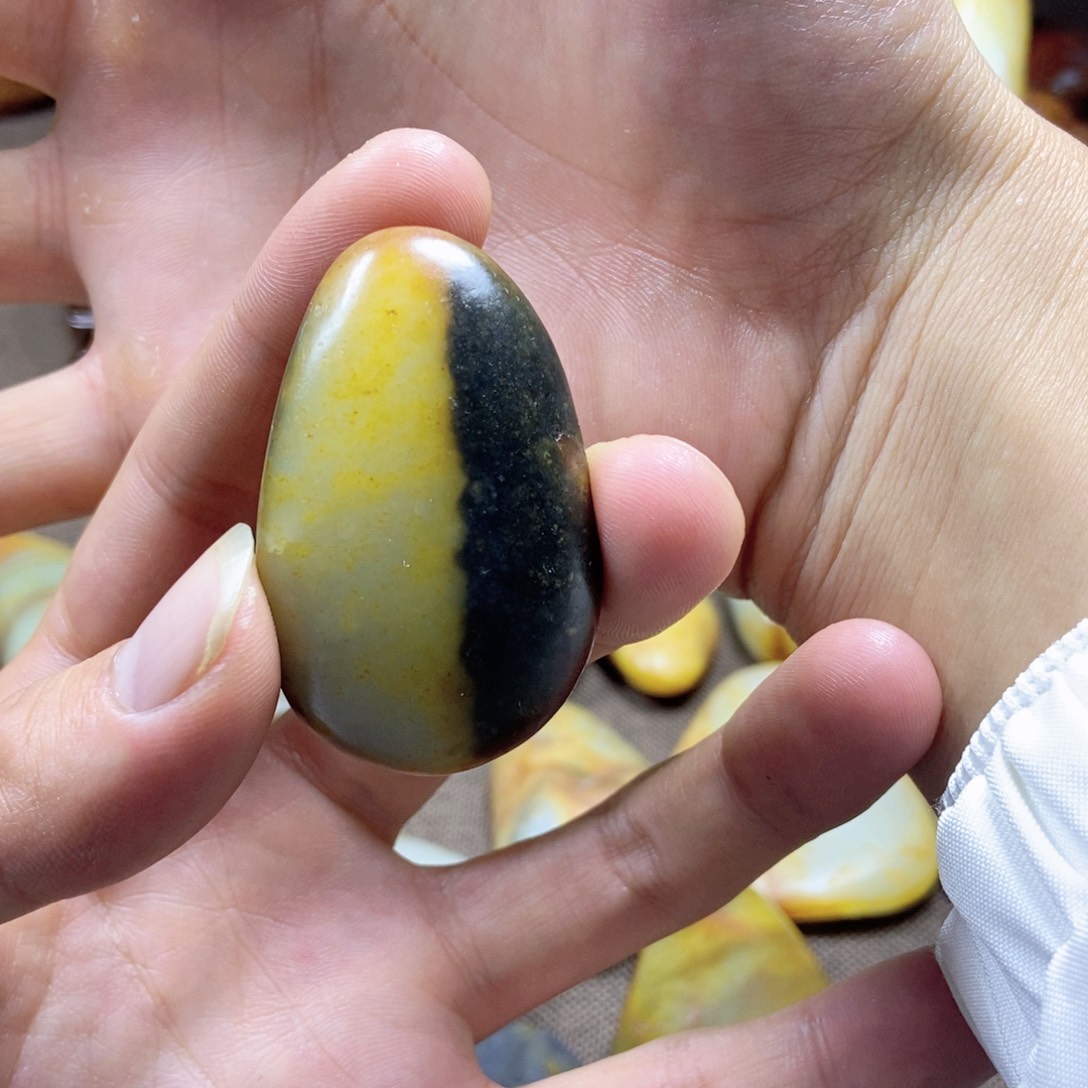 彈***絃和田玉未镶嵌吊坠(不含链)