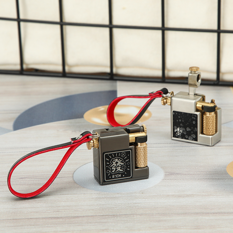 首领原装四方纯铜创意煤油打火机复古砂轮侧滑高档个性小巧迷你