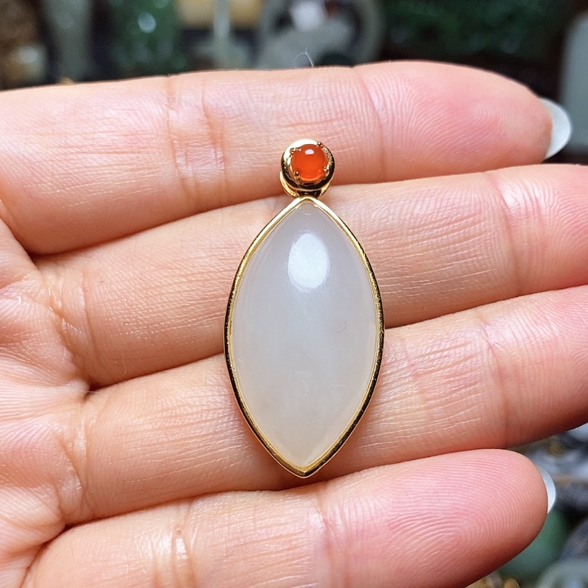 【闪购商品】和田玉未镶嵌颈饰