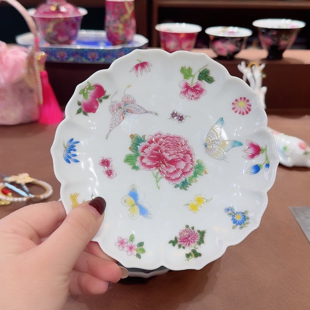 珐琅彩主人杯茶具