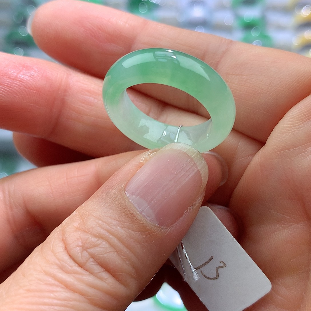 翡翠戒指未镶嵌13号