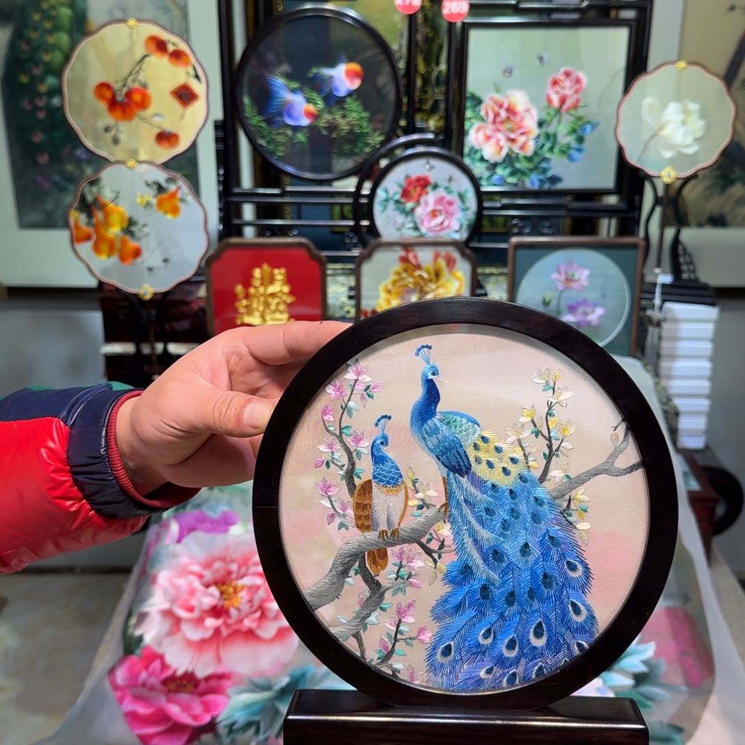 刺绣刺绣工艺精湛22