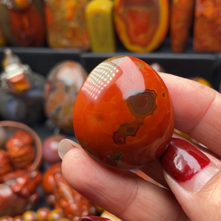 玛瑙/玉髓颈饰未镶嵌