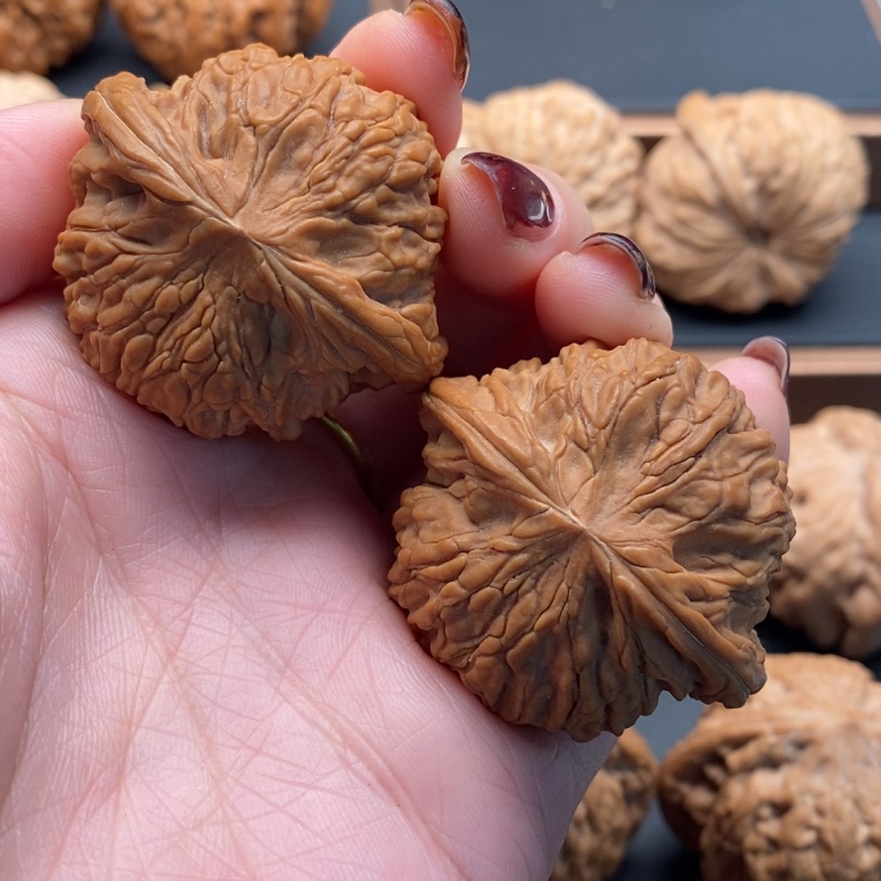 【闪购商品】文玩核桃把件磨盘40加