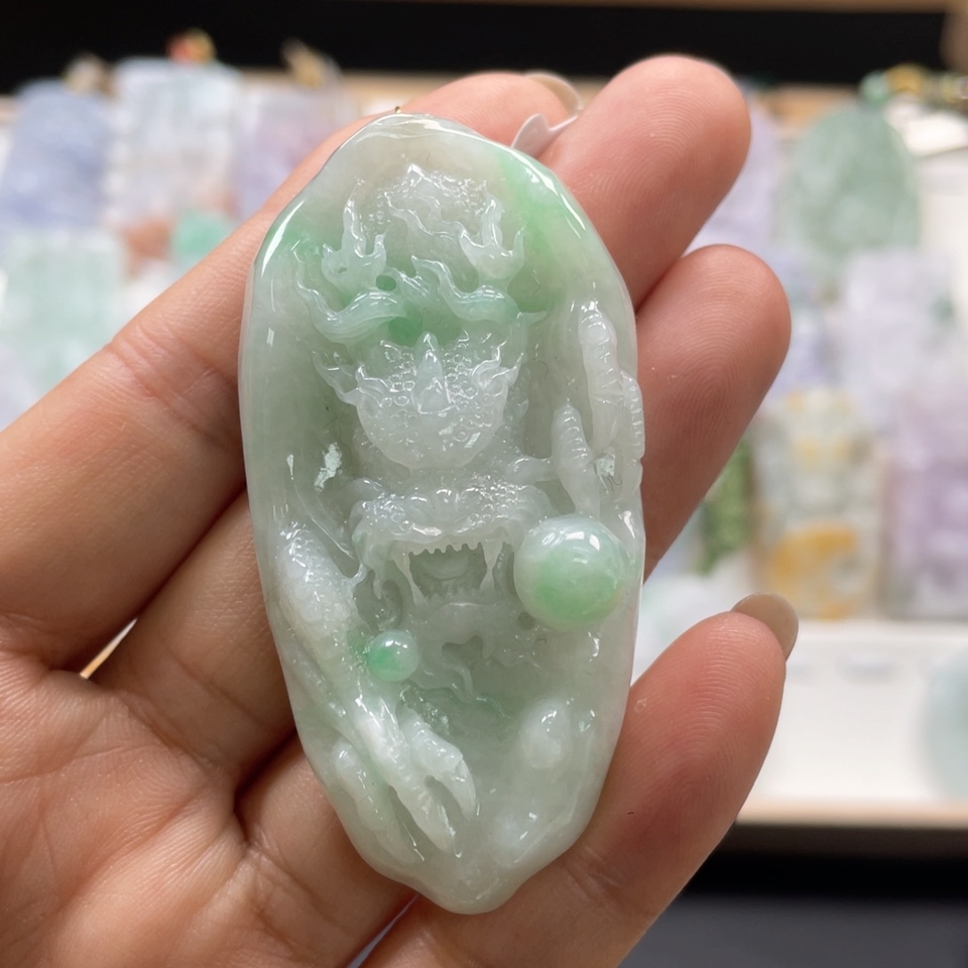 翡翠吊坠(不含链)未镶嵌