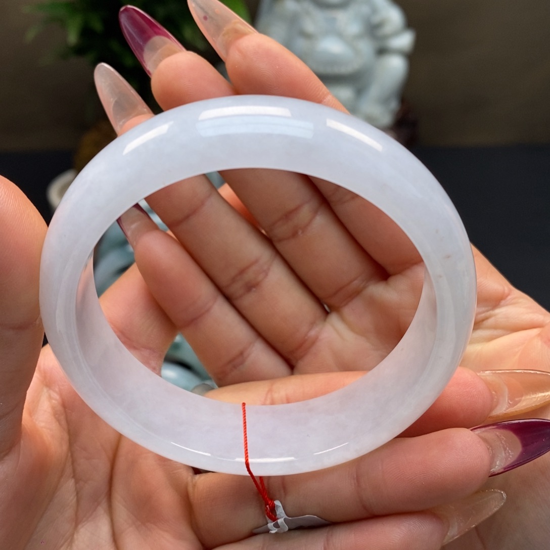 翡翠手镯未镶嵌天然