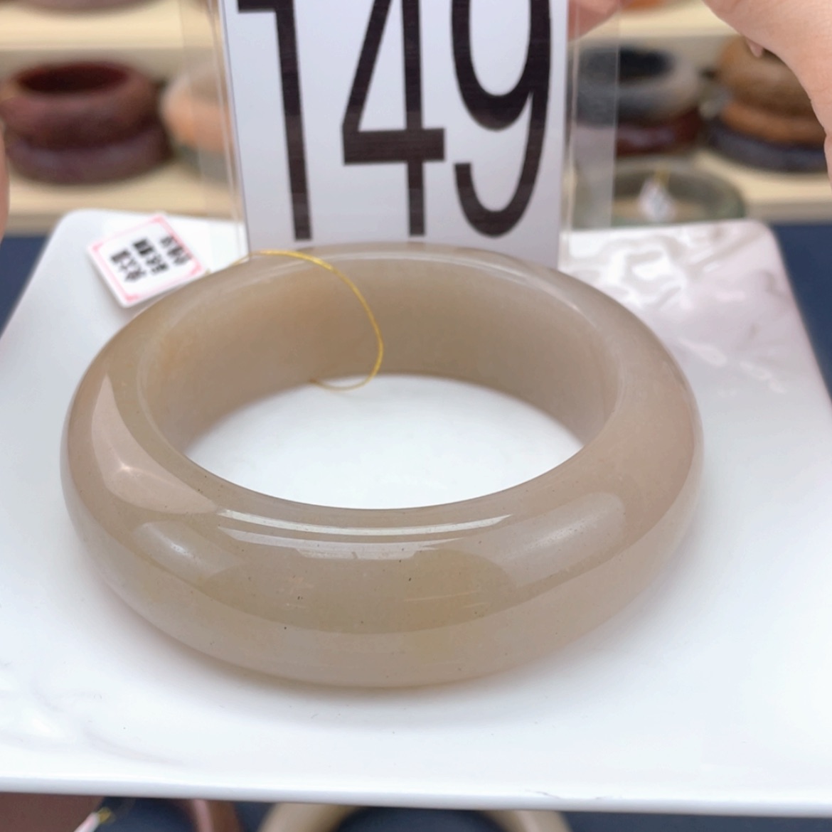 【闪购商品】石英质玉手镯未镶嵌