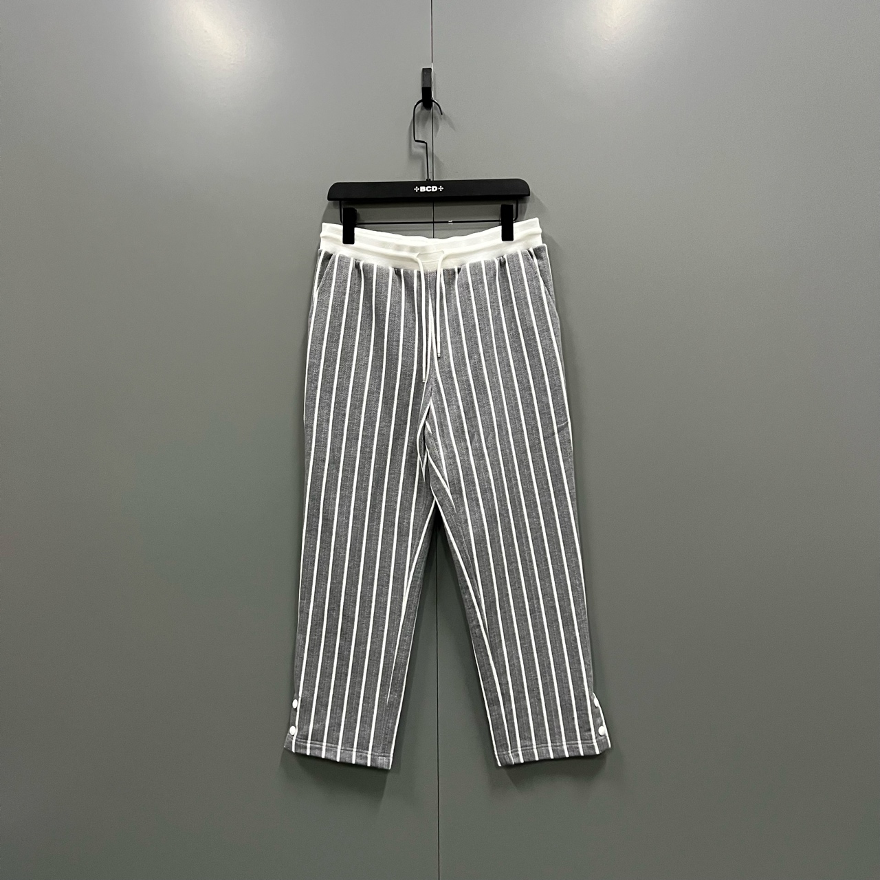 99新 THOMBROWNE (ll)灰白条纹长裤 42码  ki303731