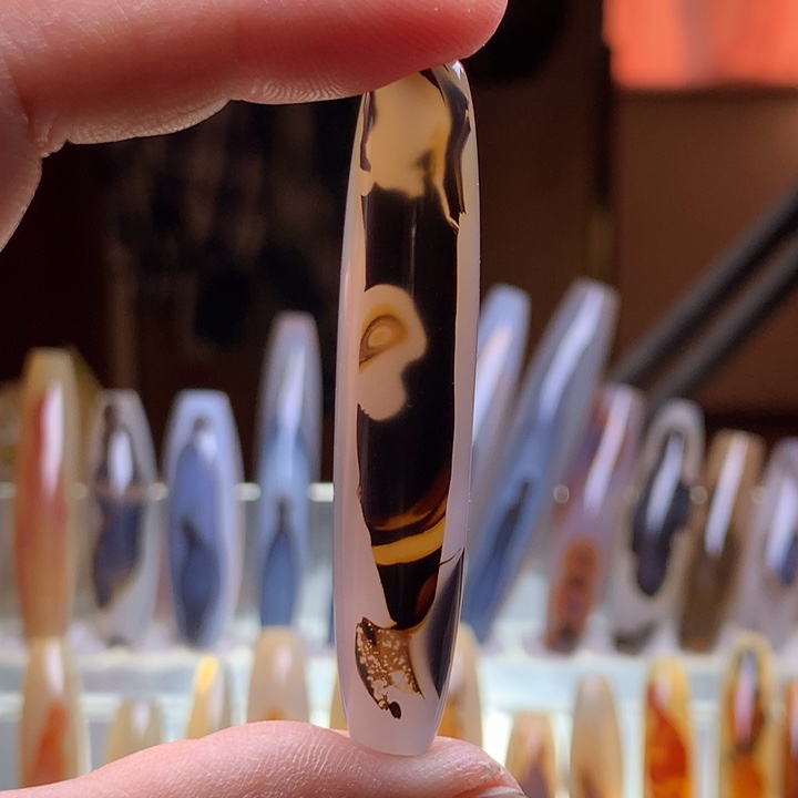 玛瑙/玉髓颈饰未镶嵌92