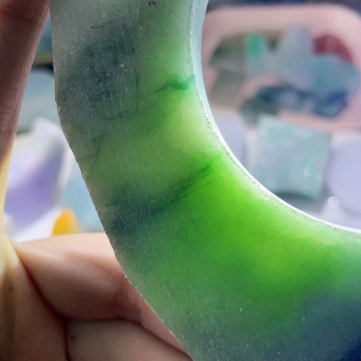 颈饰未镶嵌翡翠天然缅甸翡翠料子