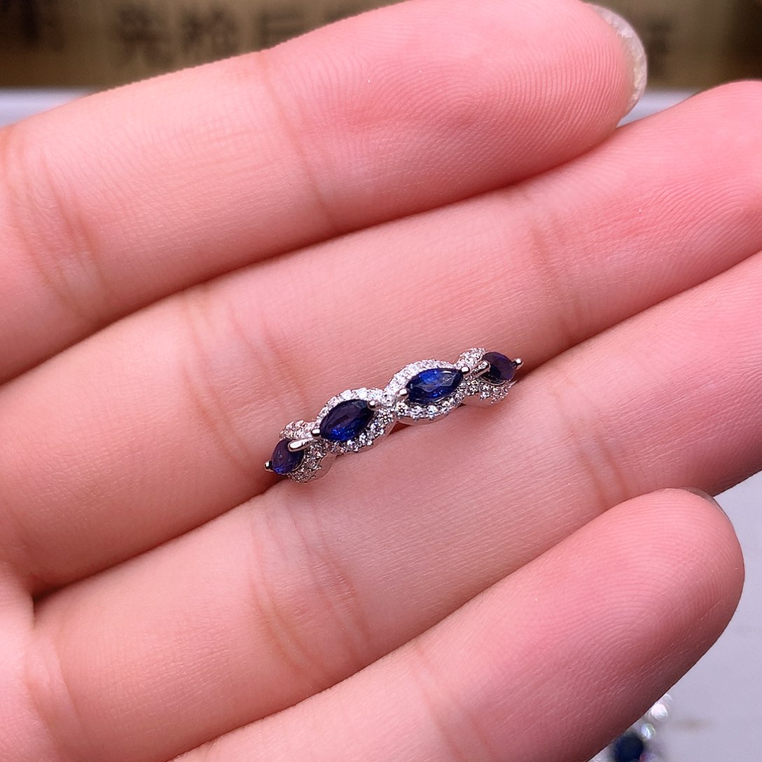 蓝宝石戒指银S925镶嵌