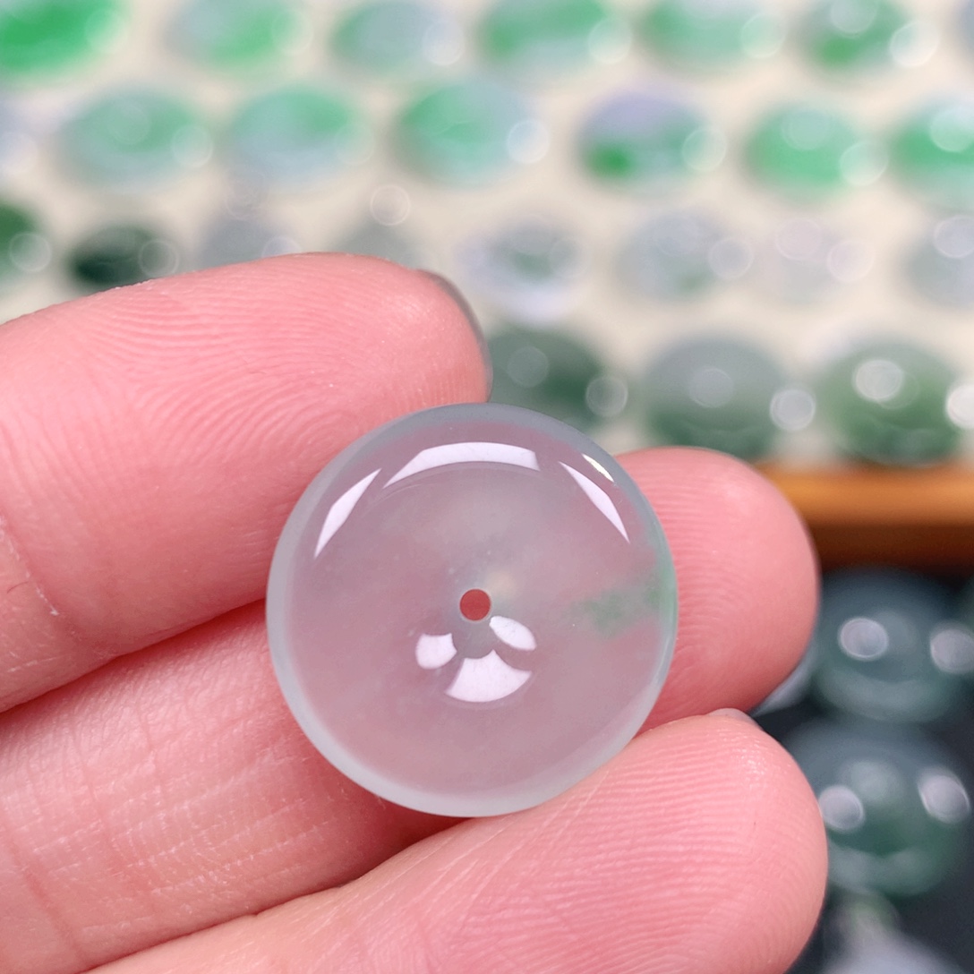 翡翠未镶嵌颈饰17.6-4.0