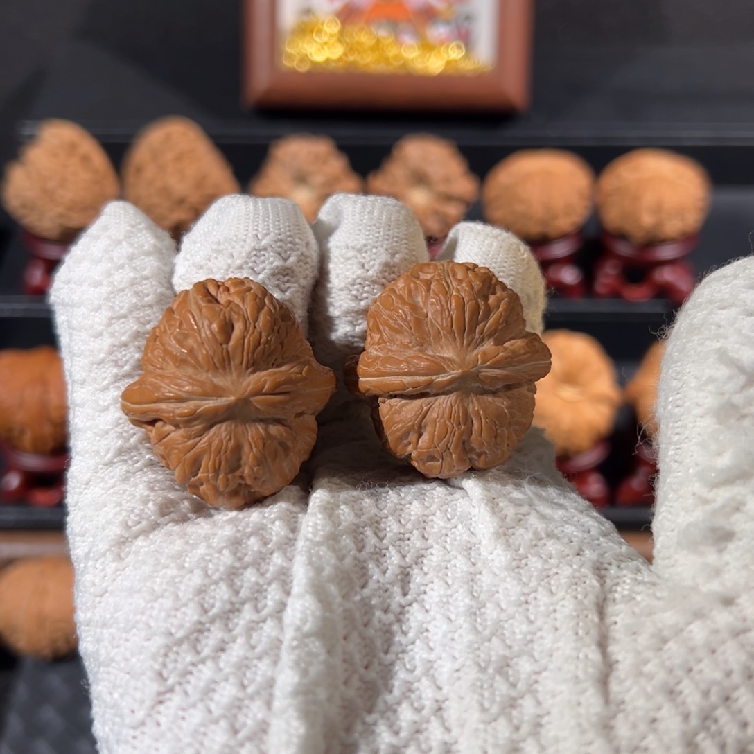 文玩核桃把件元宝34+