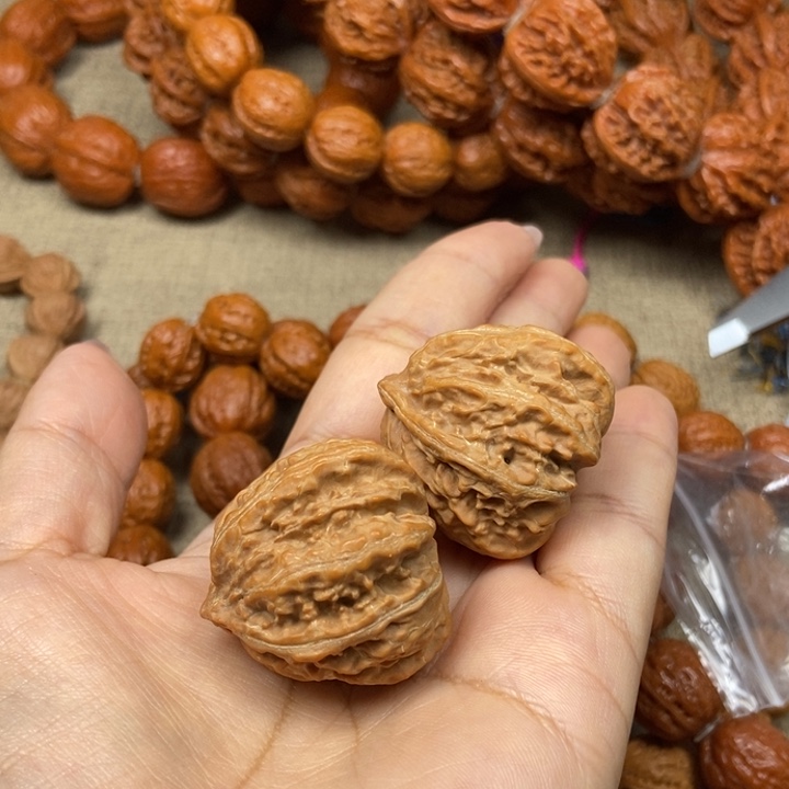 别***你文玩核桃吊坠秋子手捻文玩核桃