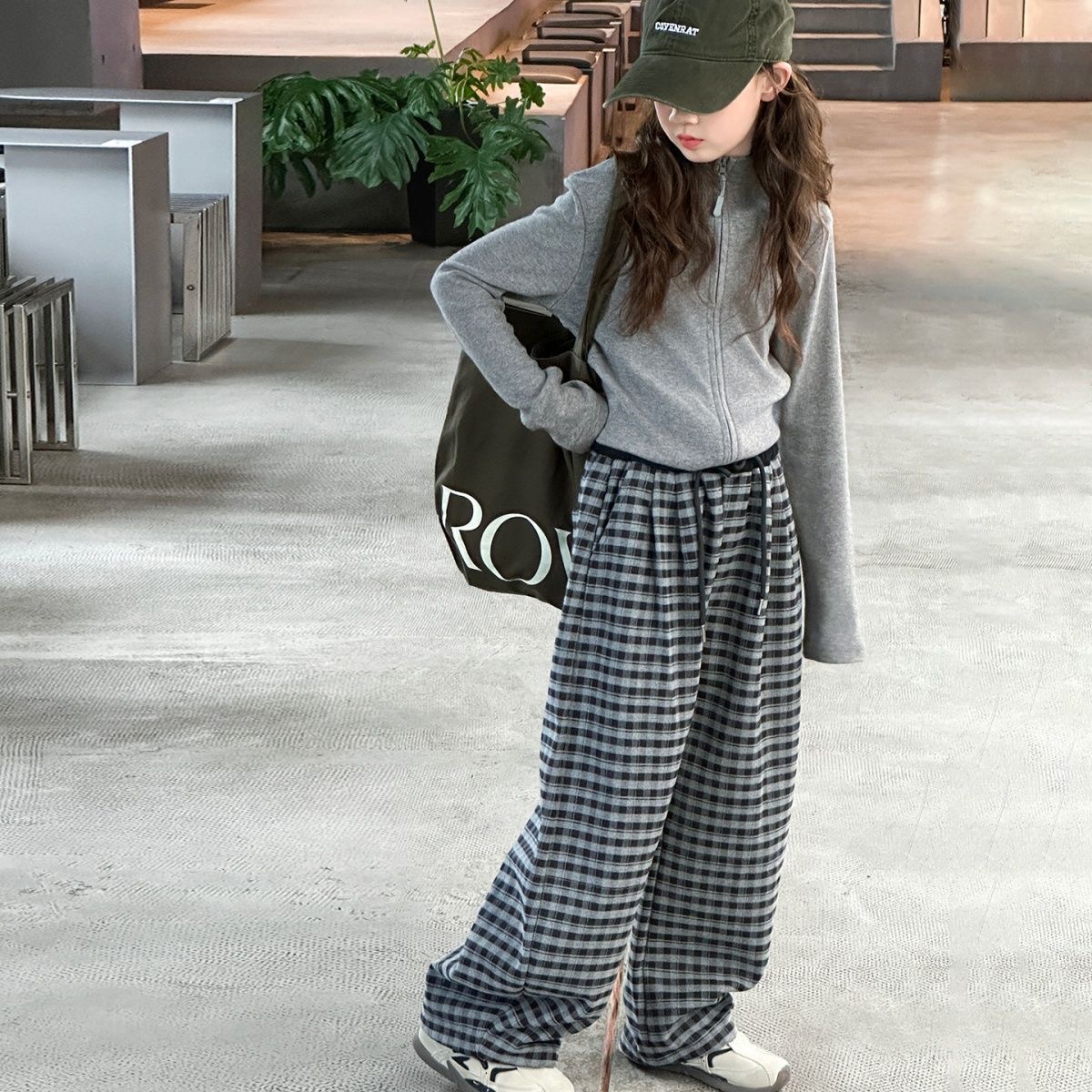 童装女童格子休闲套装2025秋装新款洋气时髦女孩两件套QSC2396