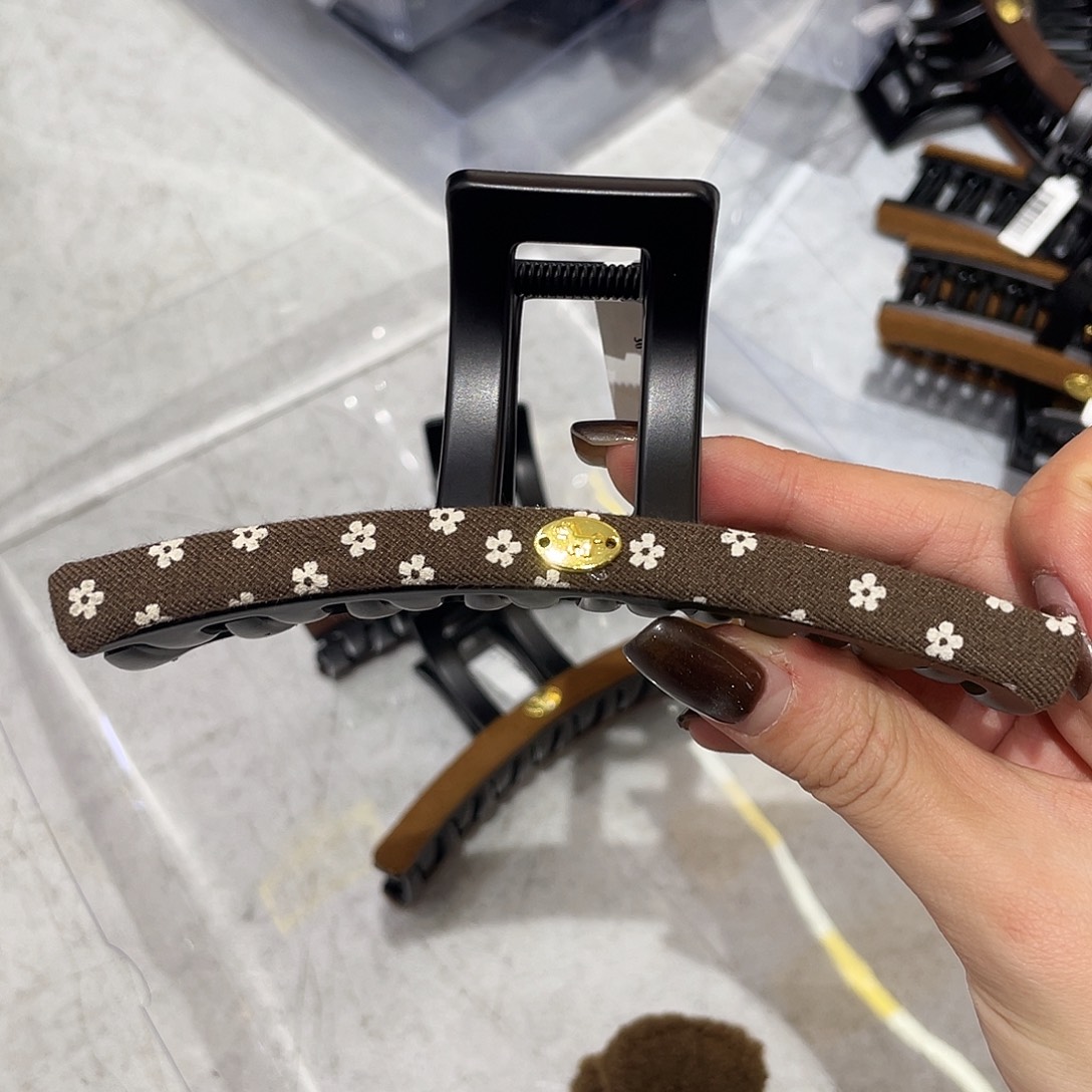 布艺非金属咖碎花13抓