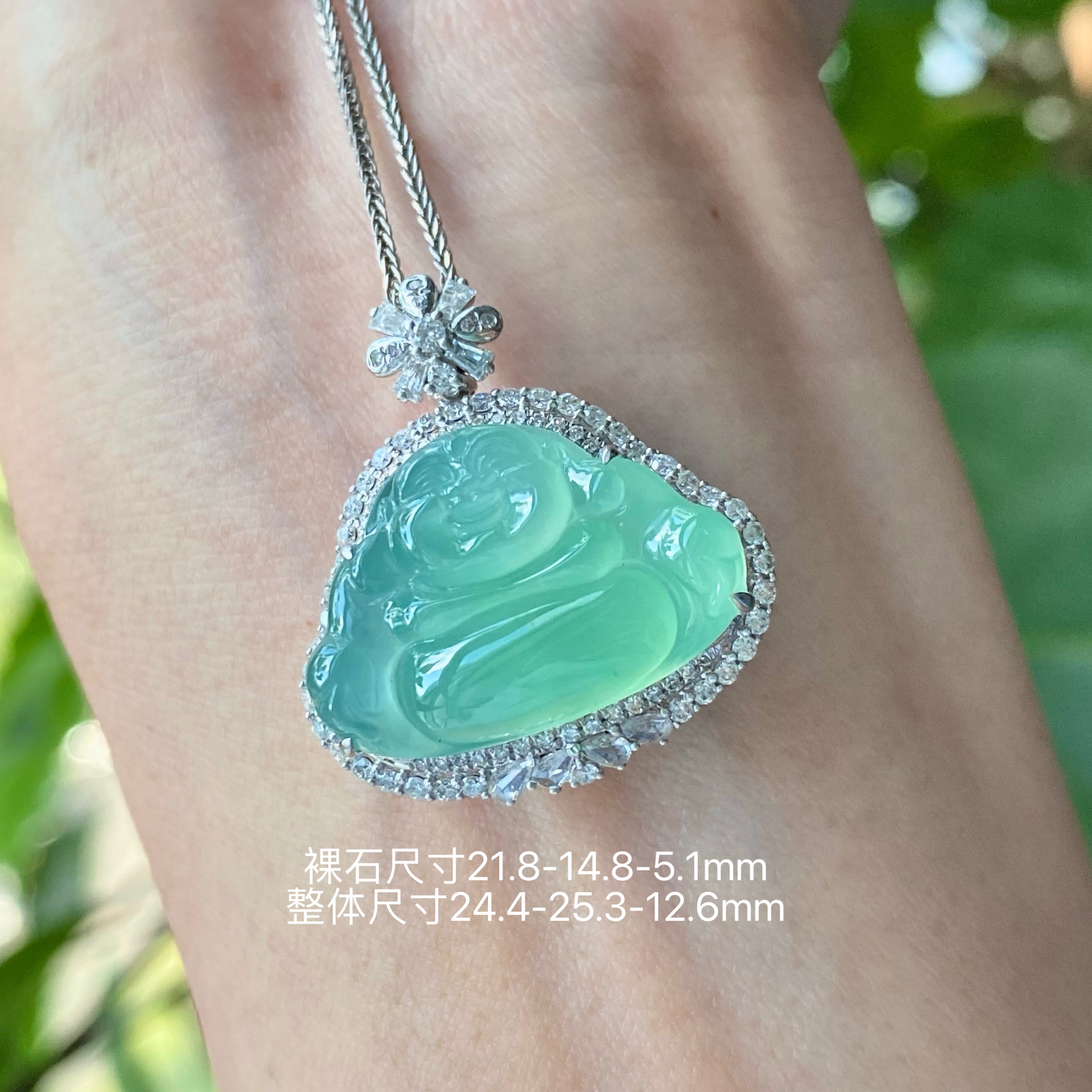 翡翠颈饰18k金镶嵌高冰种水颜色甜绿纯净冰透感十足翡翠佛公吊坠