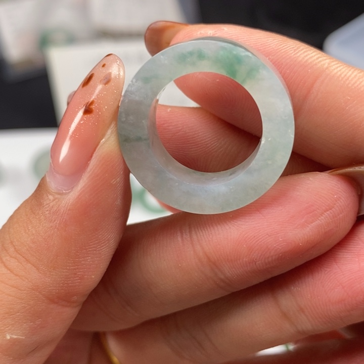 定制翡翠未镶嵌02