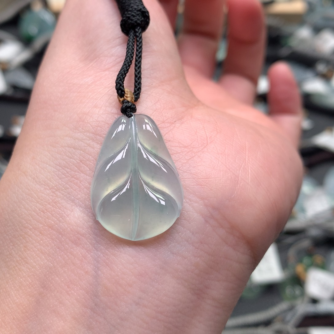 翡翠颈饰未镶嵌0000000000000