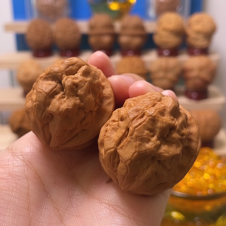 文玩核桃吊坠水晶13