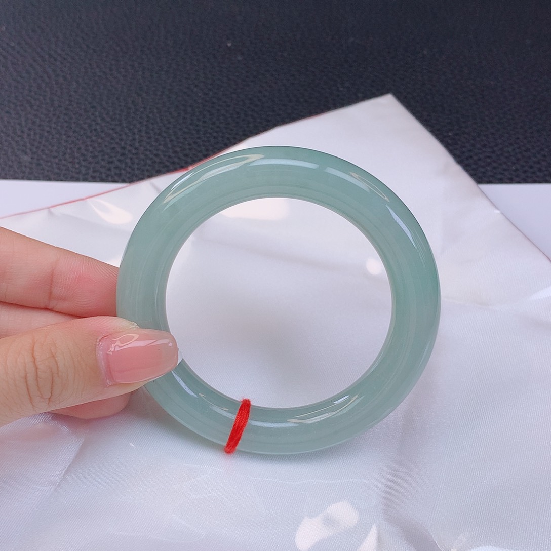 翡翠手镯未镶嵌翡翠2846