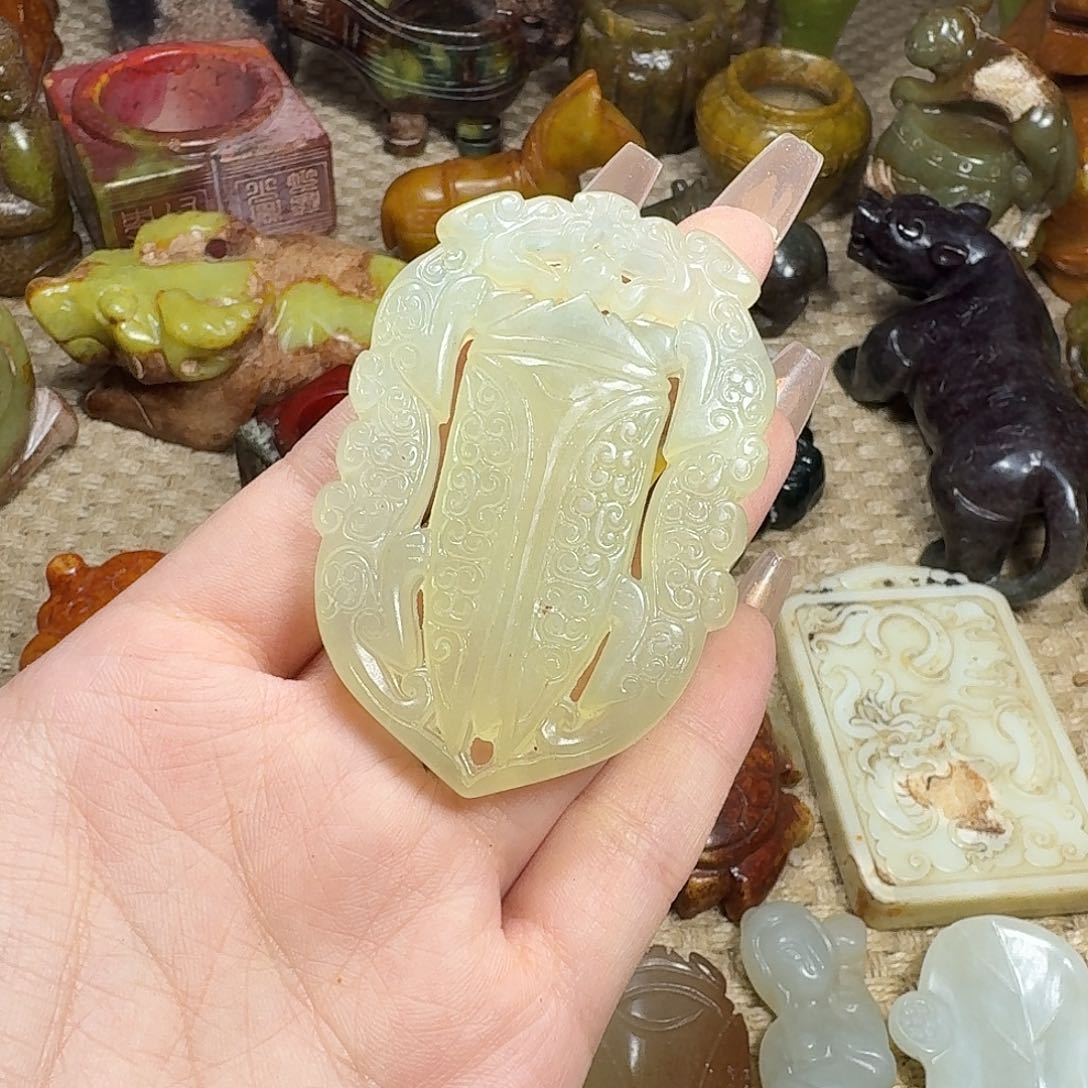 白玉菩提吊坠挂件
