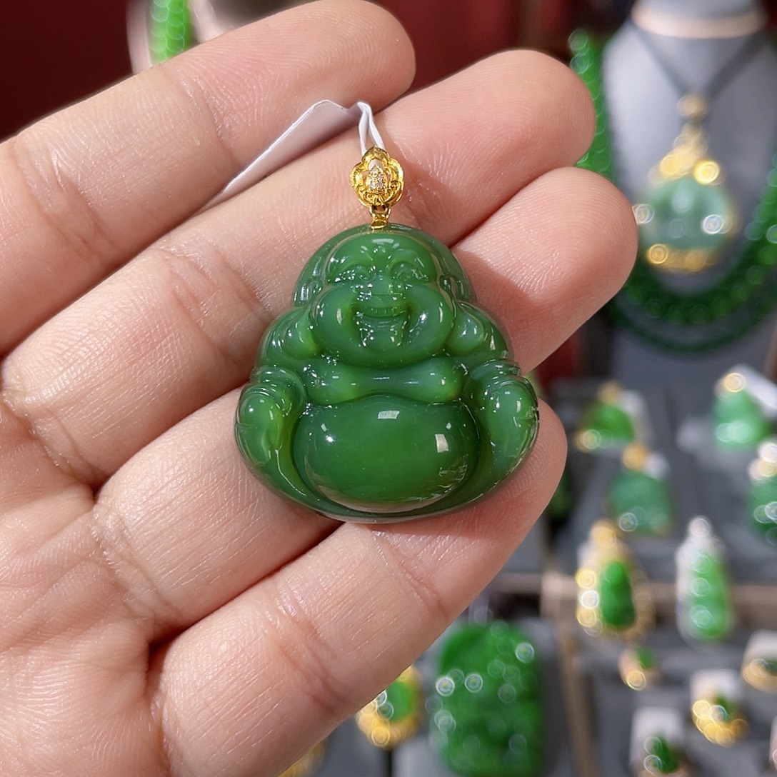 和田玉（碧玉）18K金镶嵌颈饰