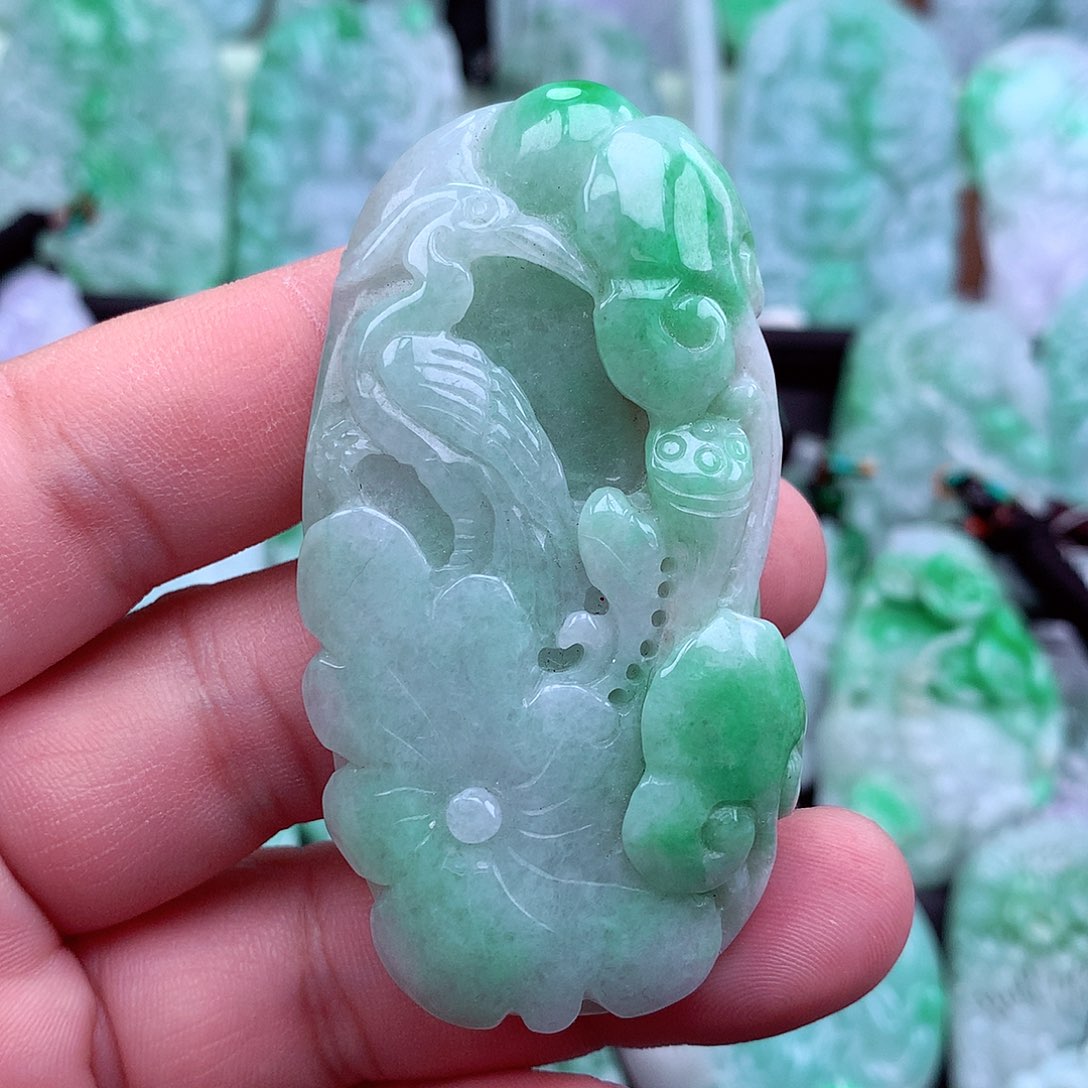 翡翠吊坠(不含链)未镶嵌